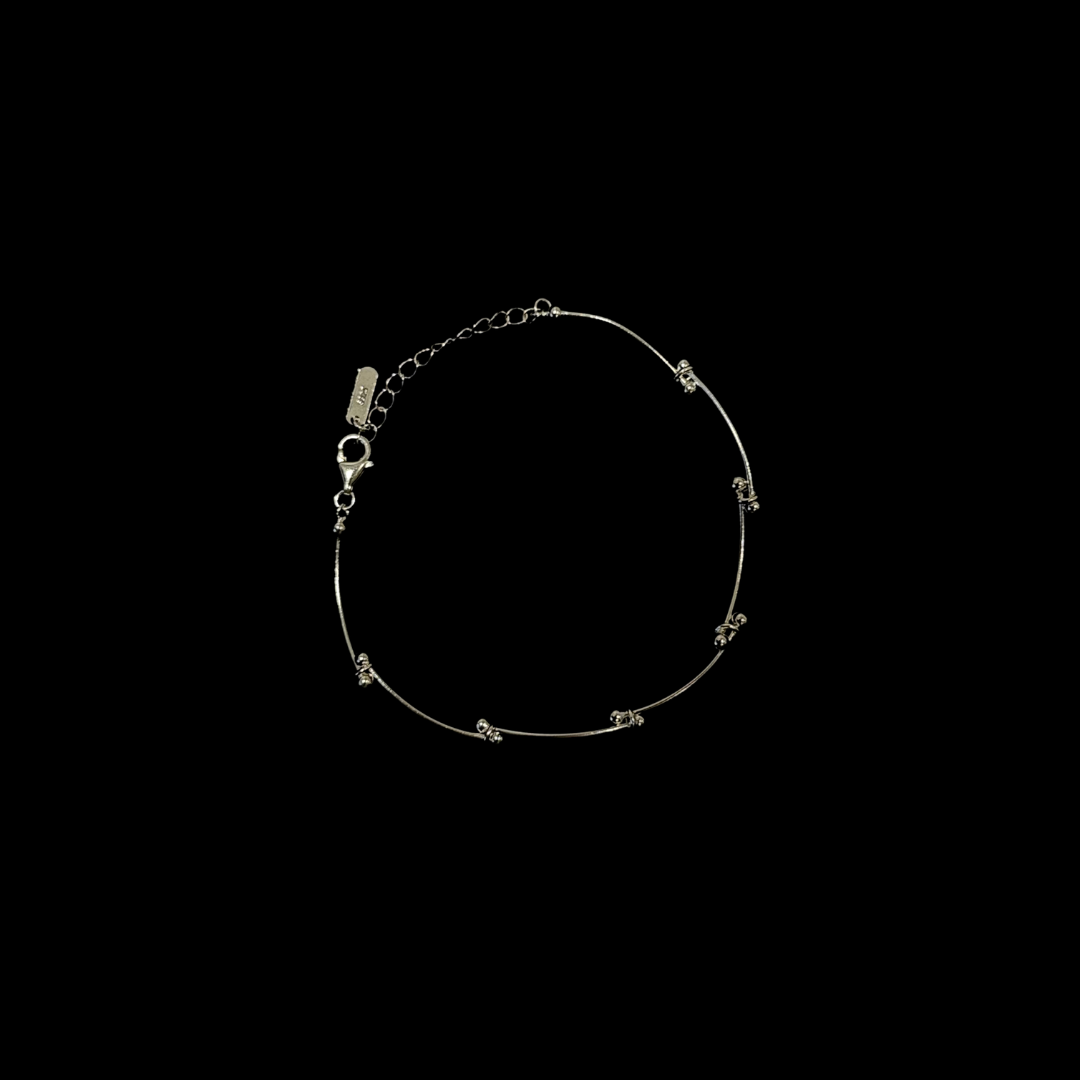 Demi Dainty Beaded Bracelet