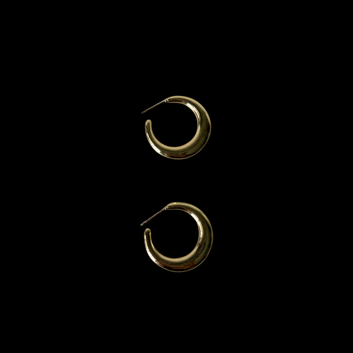 Clarice Classic Hoop Earrings